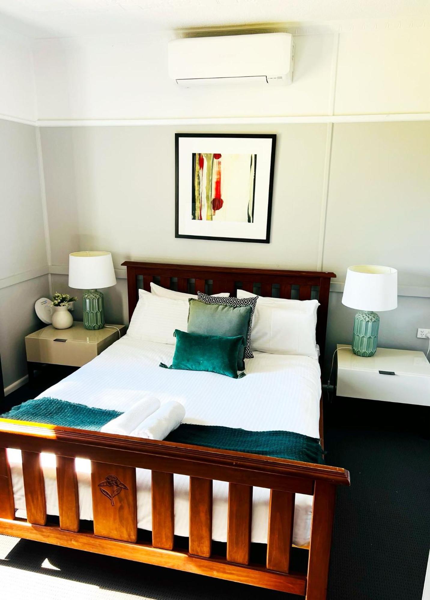 Lake Hume Resort エクステリア 写真