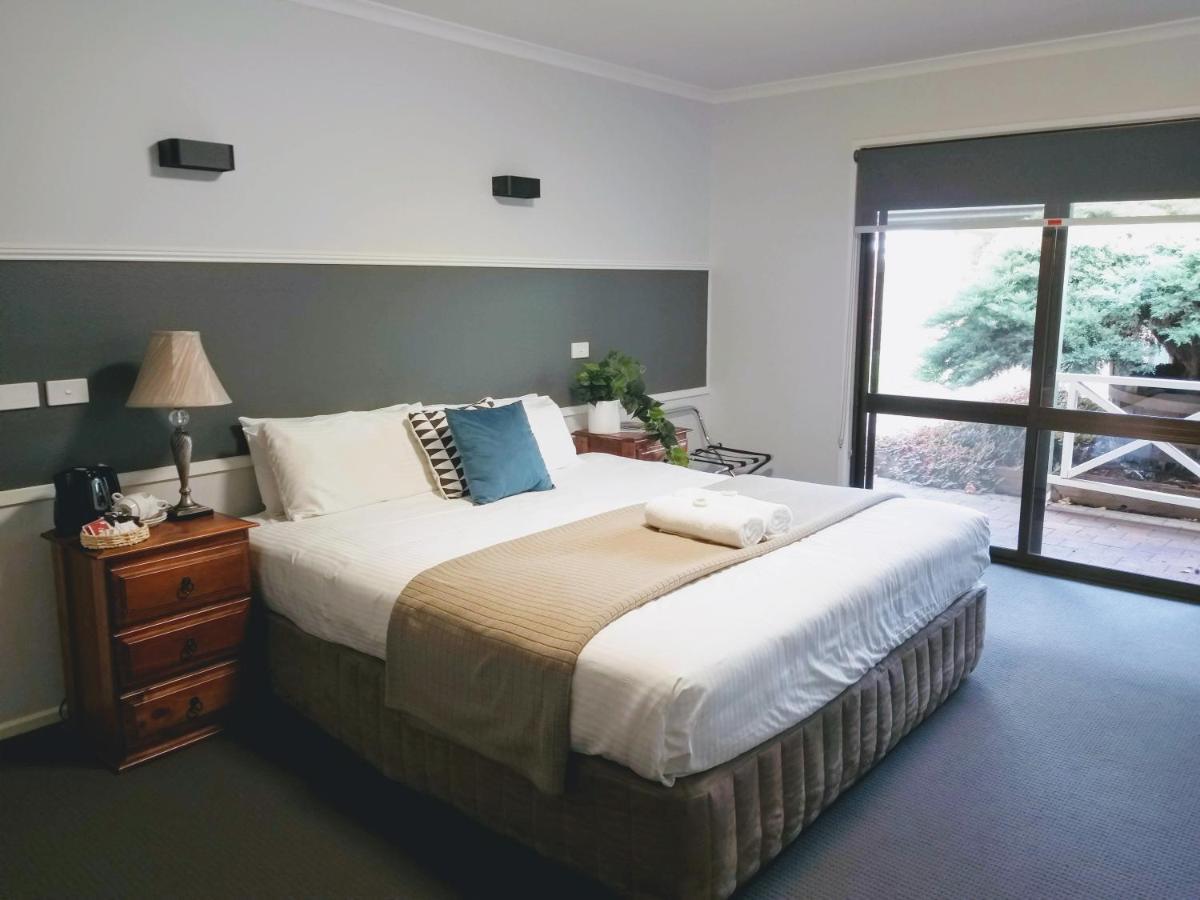 Lake Hume Resort エクステリア 写真